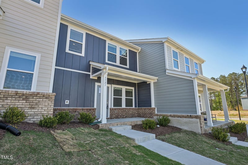 3727 Rosebush Dr, Zebulon, NC 27597