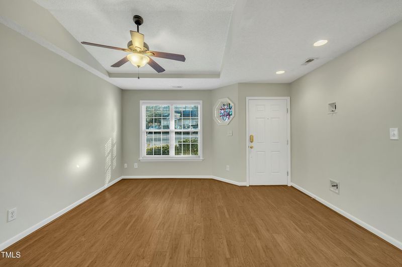 3727 Votive Ln, Raleigh, NC 27604