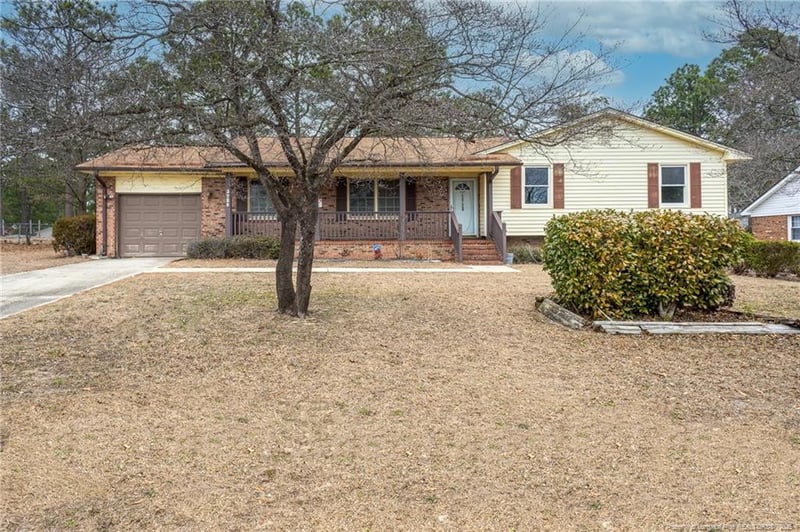 3728 Masters Dr, Hope Mills, NC 28348