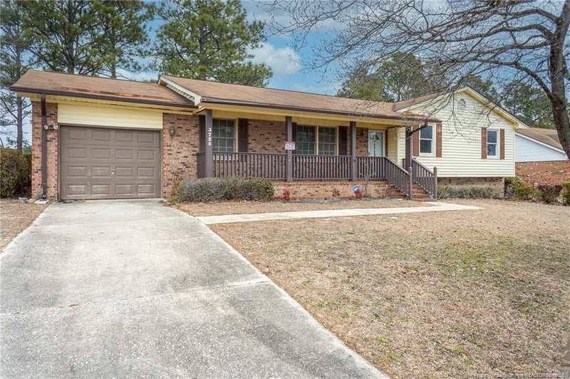 3728 Masters Dr, Hope Mills, NC 28348