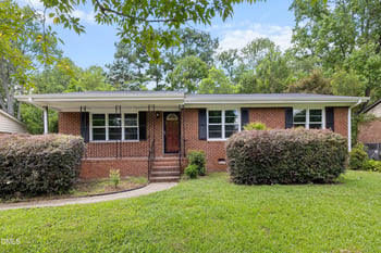3729 Arrowwood Dr, Raleigh, NC 27604