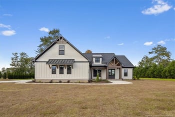 3729 Riverhill Dr, Fayetteville, NC 28306