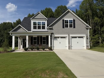 373 Abingdon Farms Dr, Selma, NC 27576