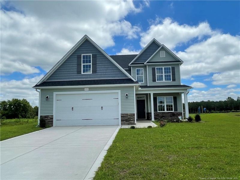 373 Croft Dr, Fayetteville, NC 28312