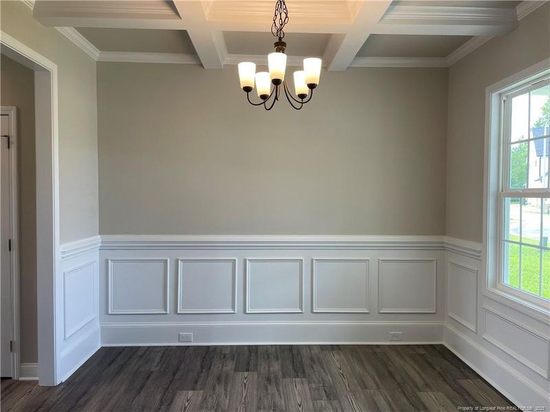 373 Croft Dr, Fayetteville, NC 28312
