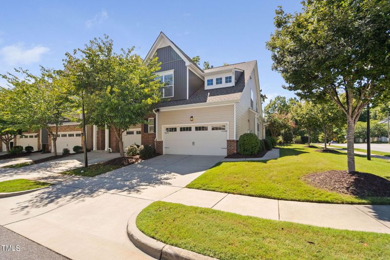 373 Roberts Ridge Dr, Cary, NC 27513