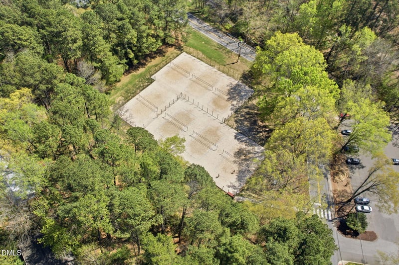 373 Umstead Dr #A-B, Chapel Hill, NC 27516