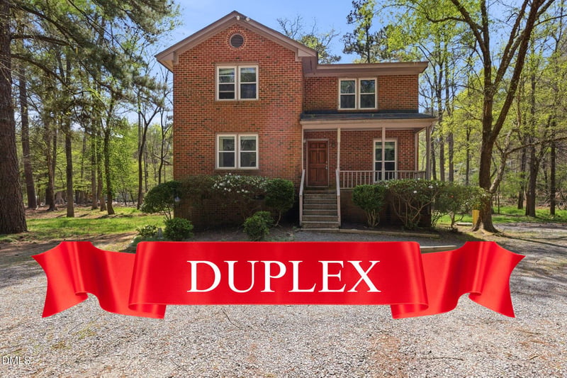 373 Umstead Dr #A-B, Chapel Hill, NC 27516