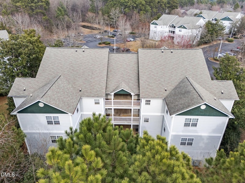 3730 Pardue Woods Pl #303, Raleigh, NC 27603