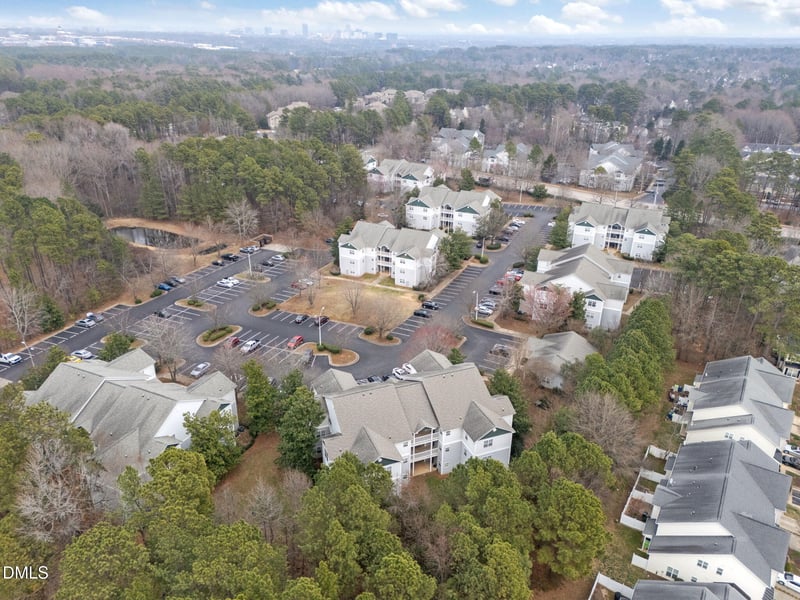 3730 Pardue Woods Pl #303, Raleigh, NC 27603