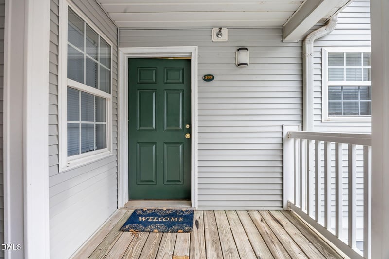 3730 Pardue Woods Pl #303, Raleigh, NC 27603