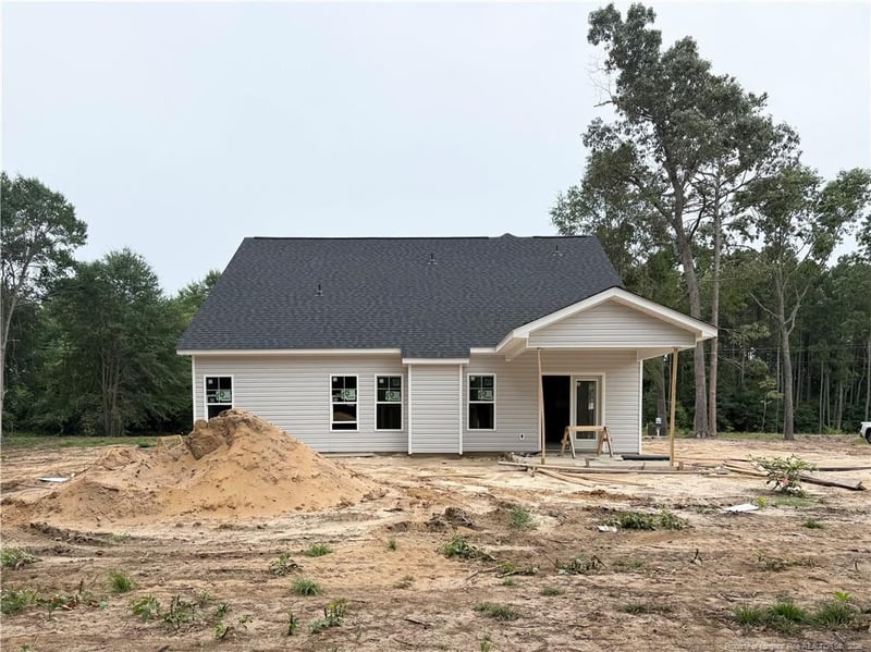 3731 Huckleberry Rd, Fayetteville, NC 28312