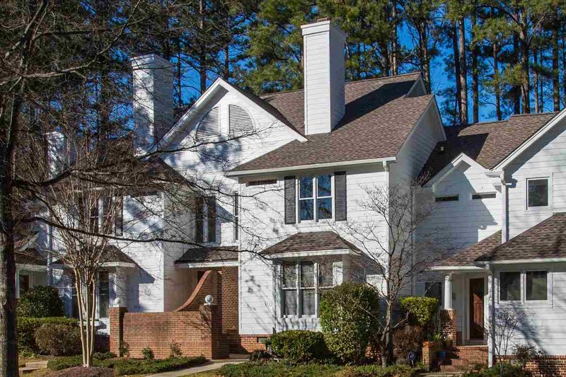 3732 Carnegie Ln, Raleigh, NC 27612