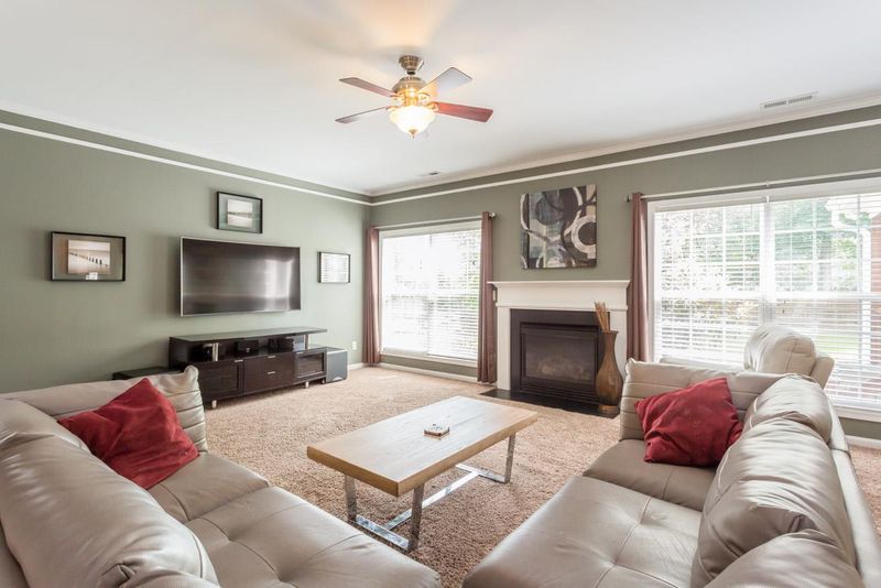 3732 Coach Lantern Ave, Wake Forest, NC 27587