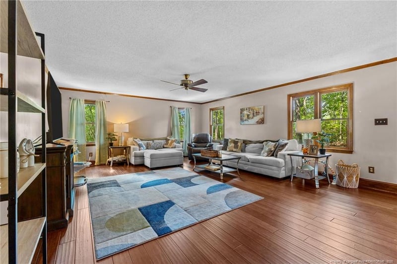 3732 Hillcrest St, Hope Mills, NC 28348