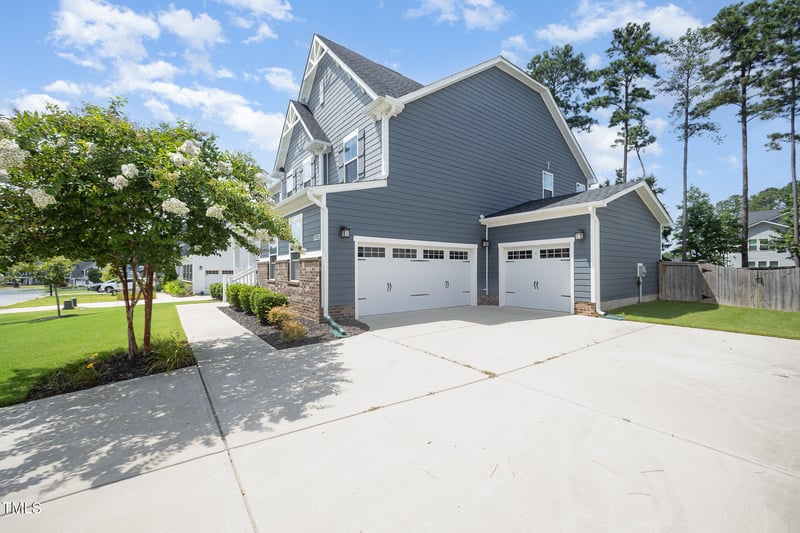 3732 Jordan Shires Dr, New Hill, NC 27562