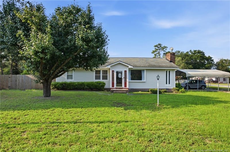 3733 Carlos Ave, Fayetteville, NC 28306