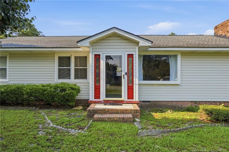 3733 Carlos Ave, Fayetteville, NC 28306