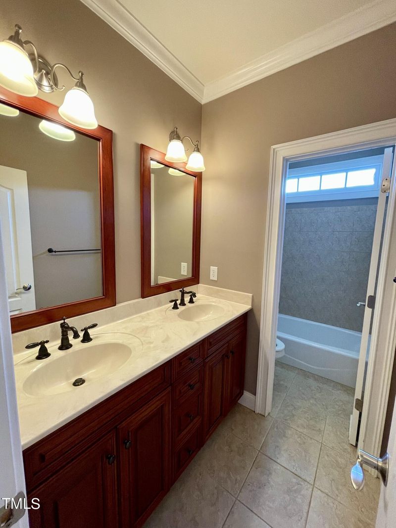 3733 Johnson Pond Rd, Apex, NC 27539