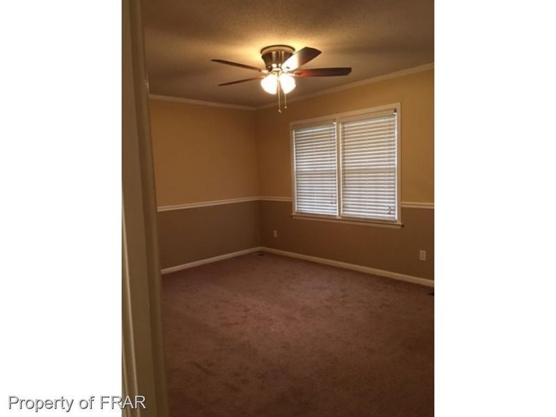 3733 Yorktown Rd, Hope Mills, NC 28348