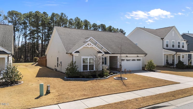 3735 Autumn Creek Dr, Fuquay Varina, NC 27526