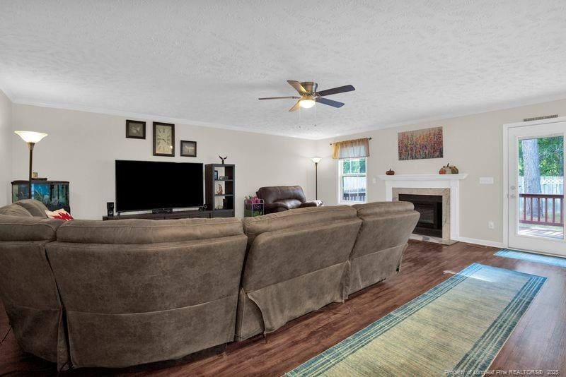 3735 Harrisburg Dr, Fayetteville, NC 28306