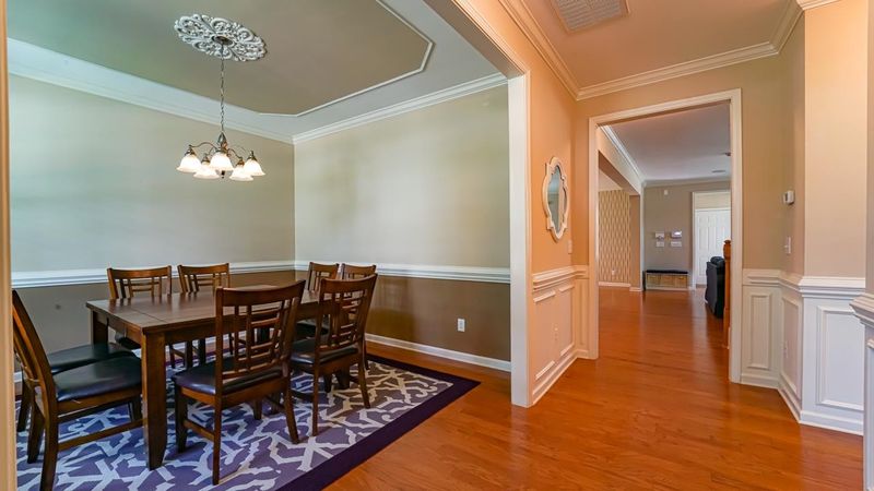 3735 Olympia Dr, Raleigh, NC 27603