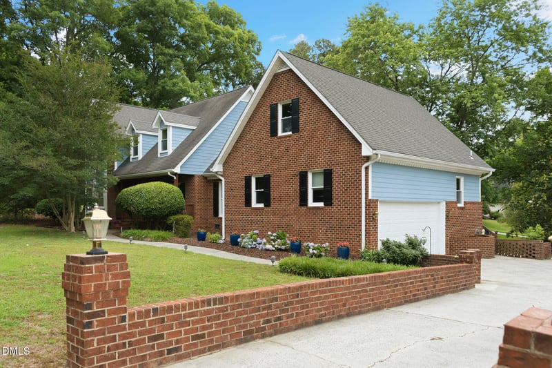 3735 Stoneybrook Dr, Durham, NC 27705