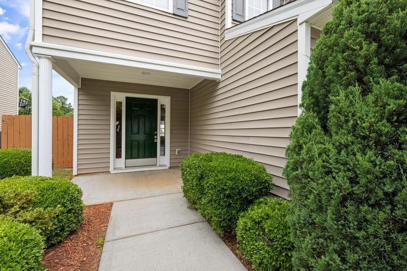 3739 Burtons Barn St, Raleigh, NC 27610