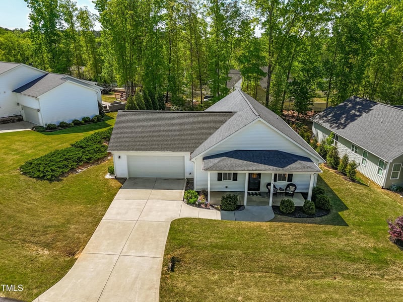 374 Ashley Woods Ct, Clayton, NC 27527