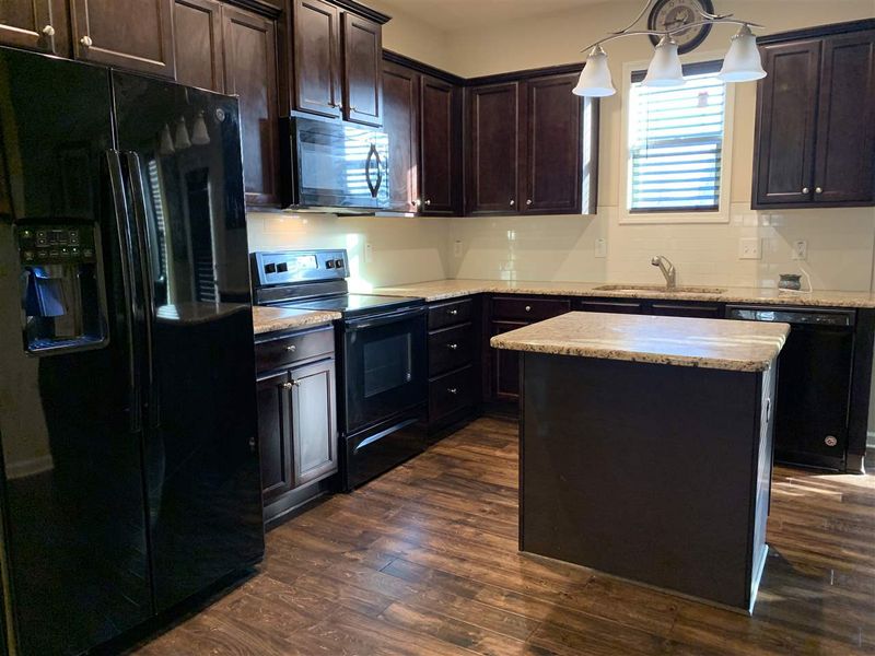 374 Crawford Pw, Clayton, NC 27520