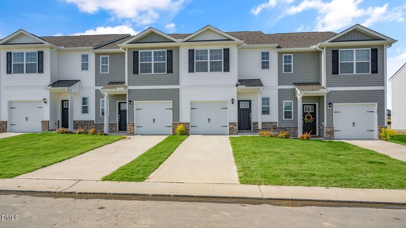 374 Freestall Dr, Wake Forest, NC 27587