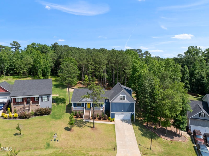 374 Heart Pine Dr, Wendell, NC 27591