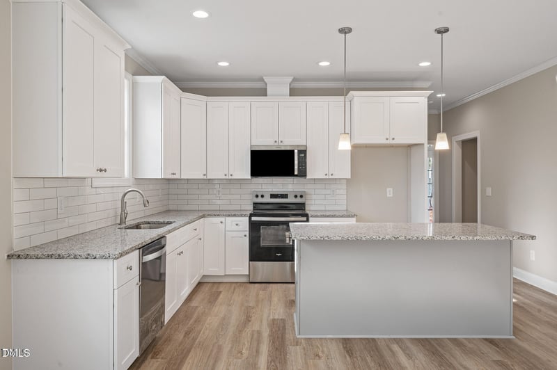 374 Jasmine Rd, Fuquay Varina, NC 27526