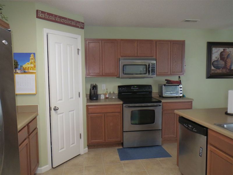 3740 Mountain Brook Cir, Durham, NC 27704