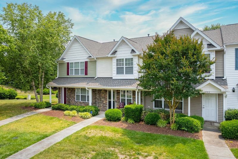 3741 Bison Hill Ln, Raleigh, NC 27604