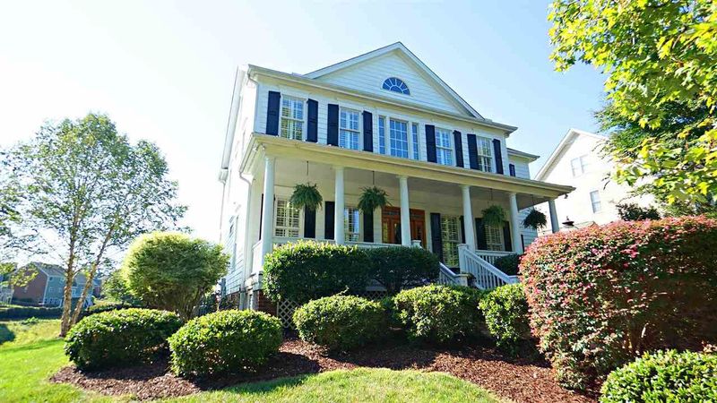 3741 Falls River Ave, Raleigh, NC 27614
