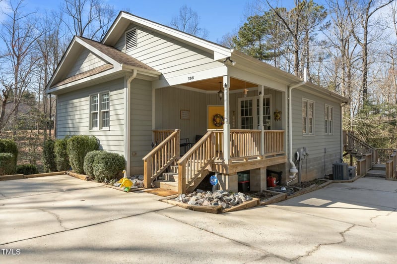 3741 Manly Farm Rd, Wake Forest, NC 27587