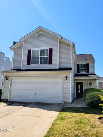 3742 Horseshoe Farm St, Raleigh, NC 27610