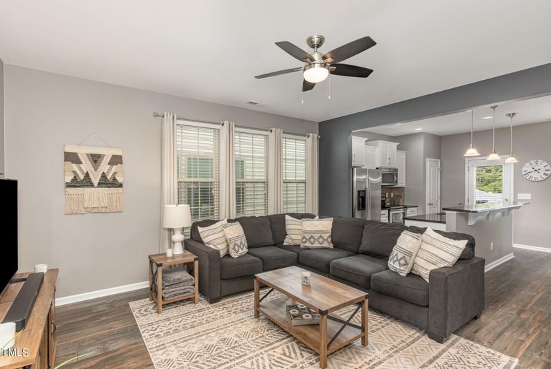 3743 Landshire View Ln, Raleigh, NC 27616
