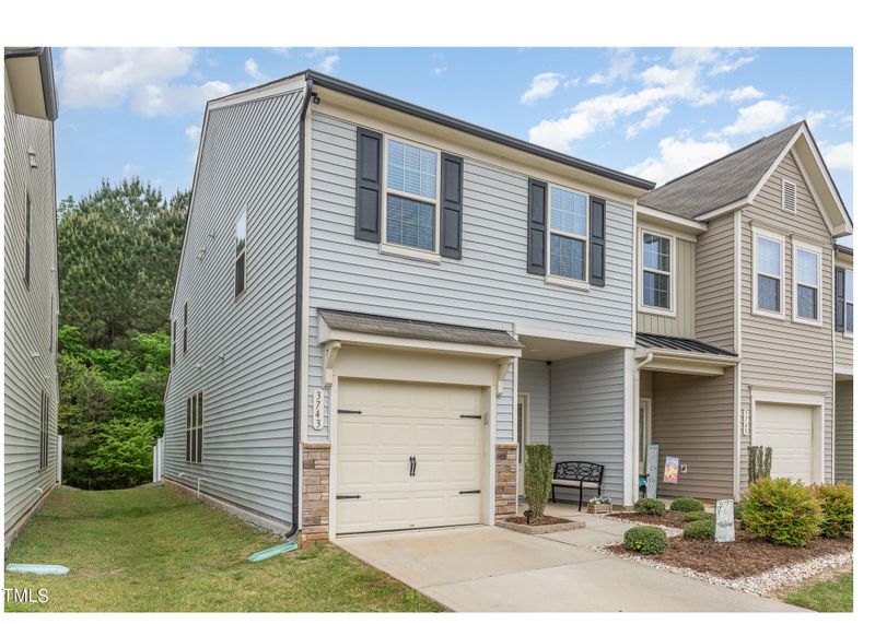 3743 Landshire View Ln, Raleigh, NC 27616