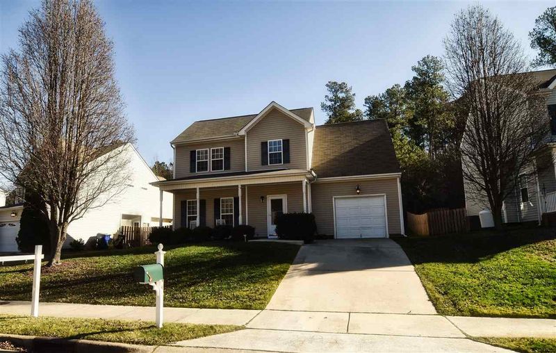 3744 Cashew Dr, Raleigh, NC 27616