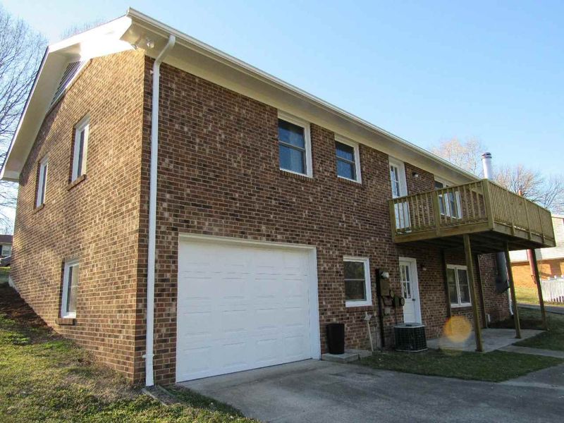 3744 Hermine St, Durham, NC 27705