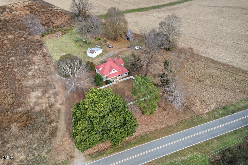 3744 Russell Rd, Graham, NC 27253