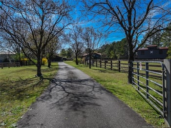 3745 Final Approach Dr, Eastover, NC 28312