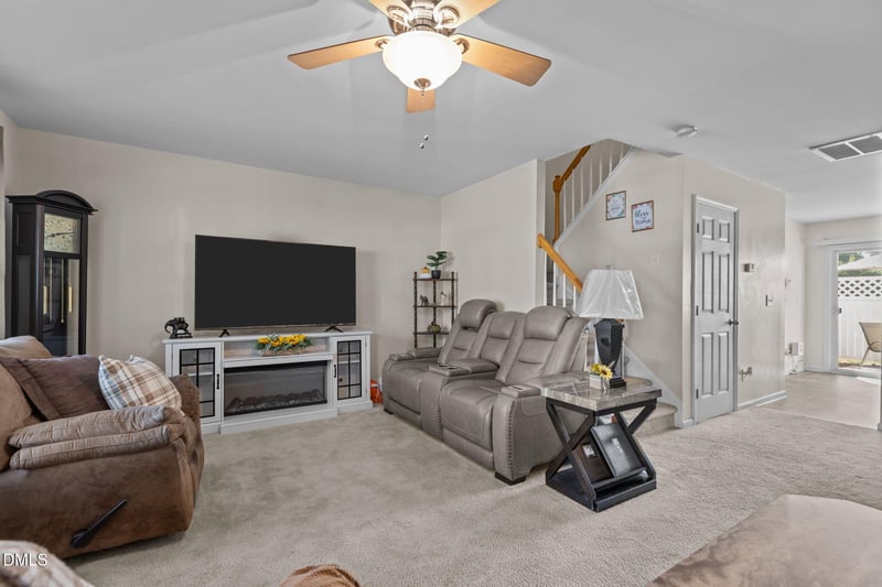 3749 Bison Hill Ln, Raleigh, NC 27604