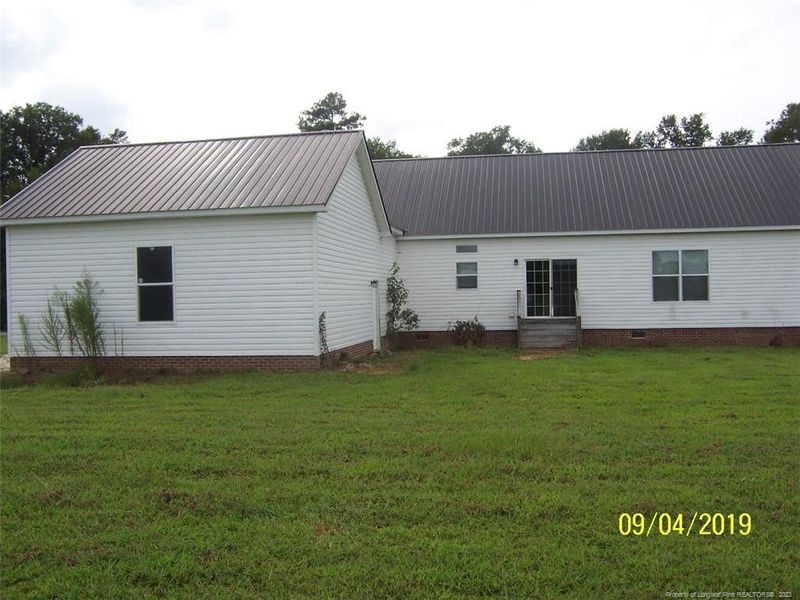 375 Butch St, Erwin, NC 28339