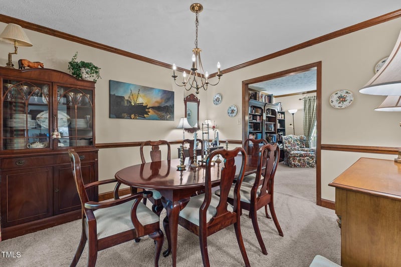 375 Conifer Dr, Fayetteville, NC 28314