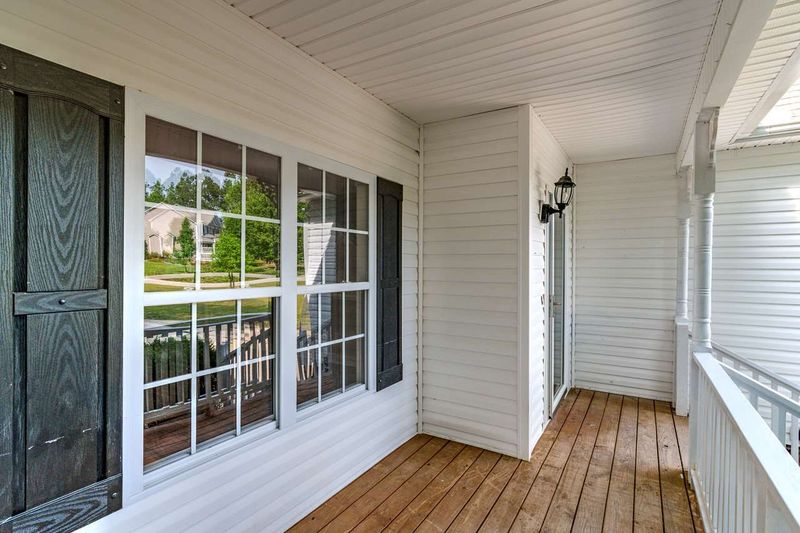 375 Saddle Ridge Dr, Willow Springs, NC 27592