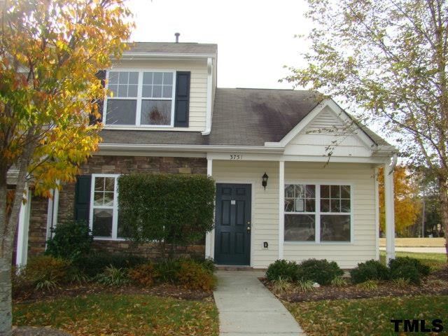 3751 Bison Hill Ln, Raleigh, NC 27604
